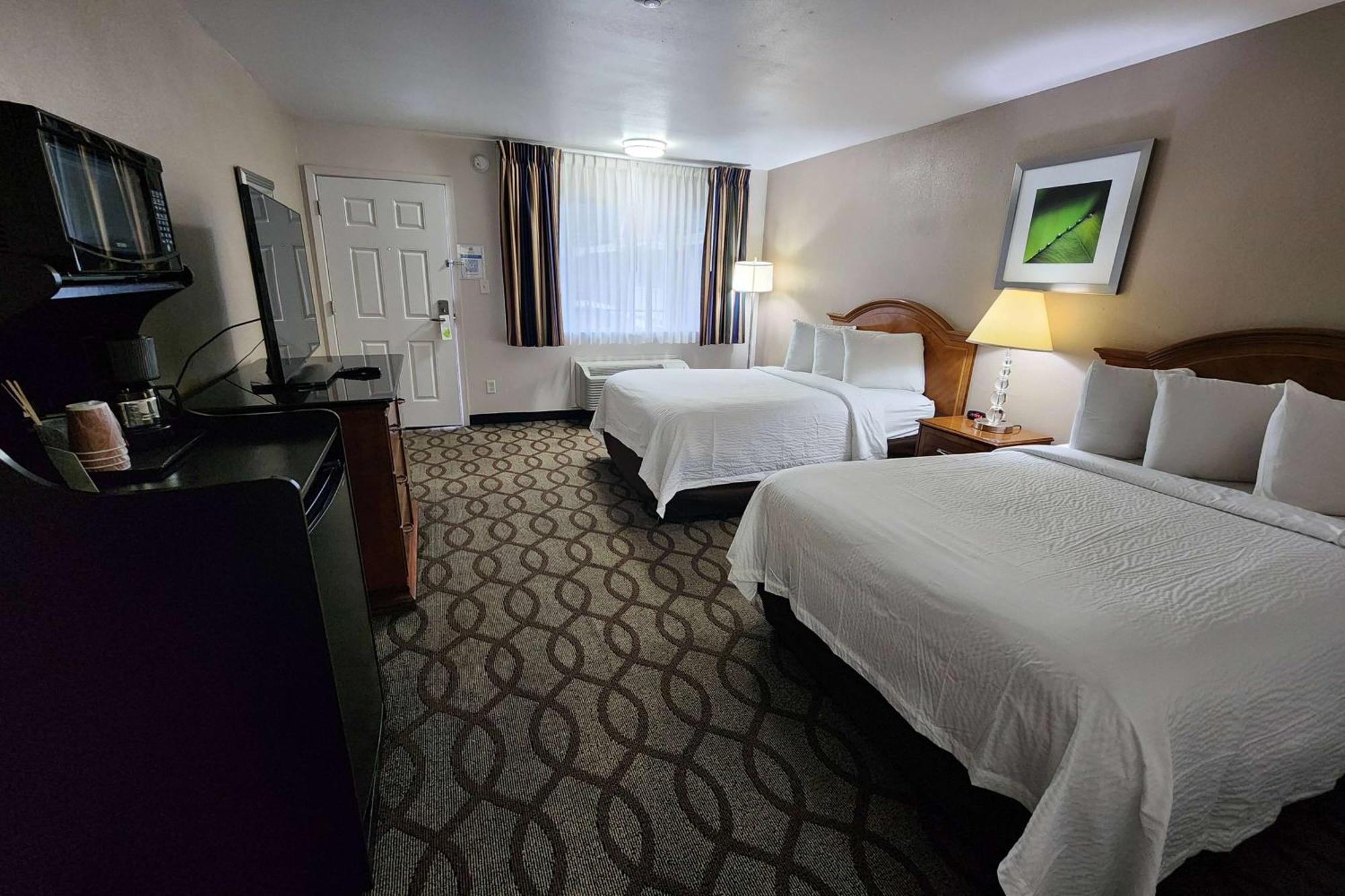 Ramada Bayside Inn & Suites 유레카 외부 사진