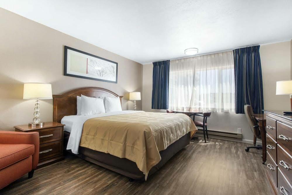 Ramada Bayside Inn & Suites 유레카 외부 사진